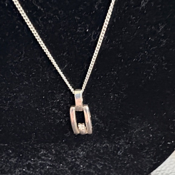 Sleek 925 SilverTiny Diamond Pendant  925 Silverr Necklace - Picture 3 of 7